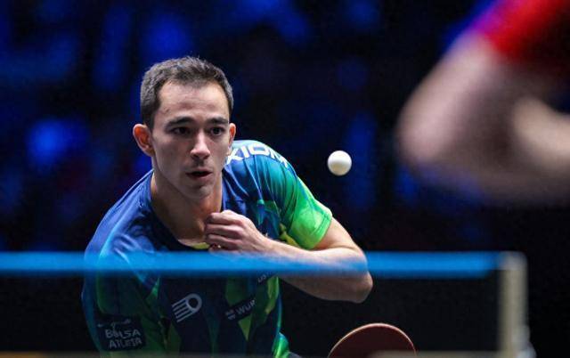 从詹姆斯进 从詹姆斯进